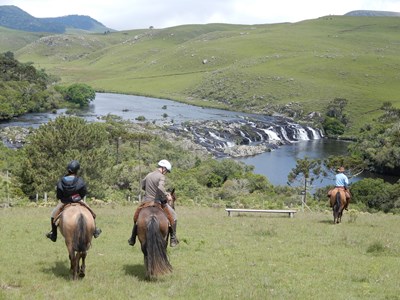 Paardrijdtrektocht Brazilië op Criollos met gauchos langs watervallen en rivieren